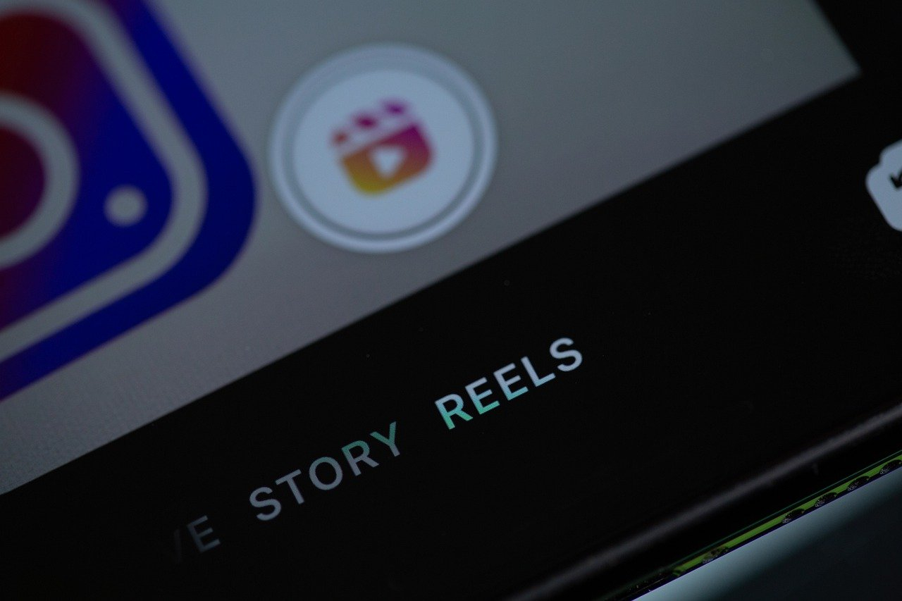 How to download reel from Instagram